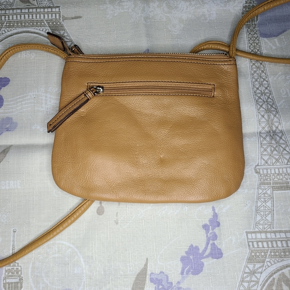 Crossbody - Picture 5 of 6